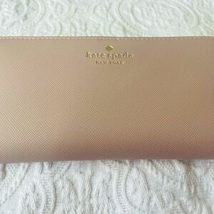 Kate Spade ♠️ Wallet